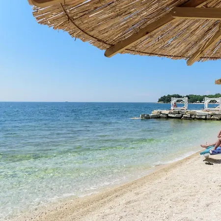 Апартаменты Sophia Near Porec *