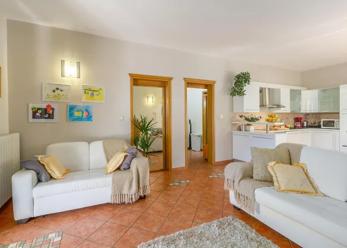 Apartment Sophia Near Porec
