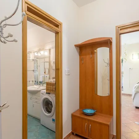 Apartment Sophia Near Porec *